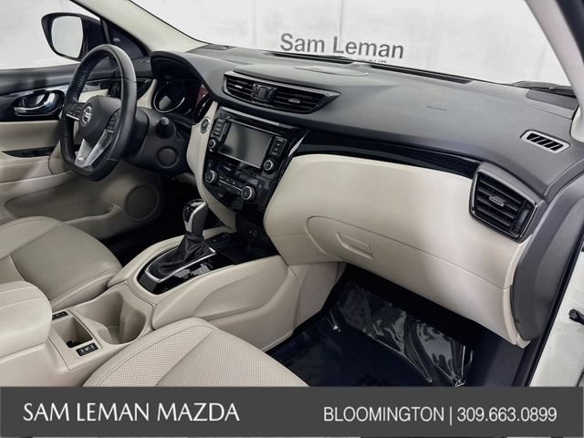 Used 2022 Nissan Rogue Sport SL w/ Premium Package AWD/4WD image 28