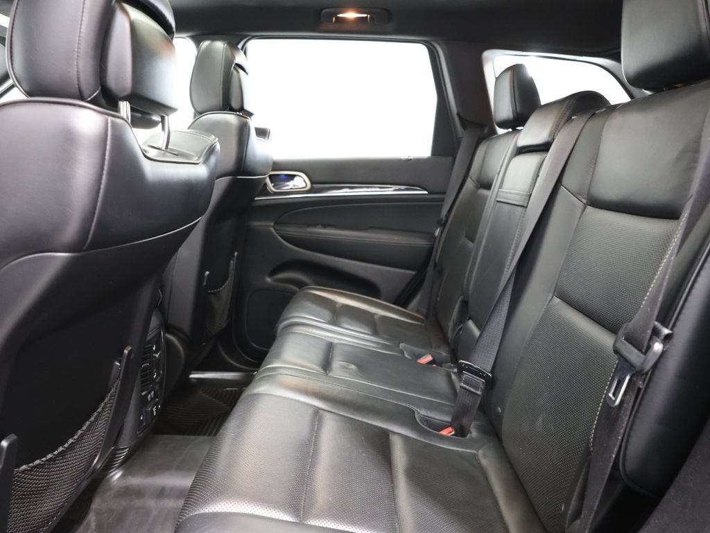 Used 2014 Jeep Grand Cherokee Overland AWD/4WD image 26