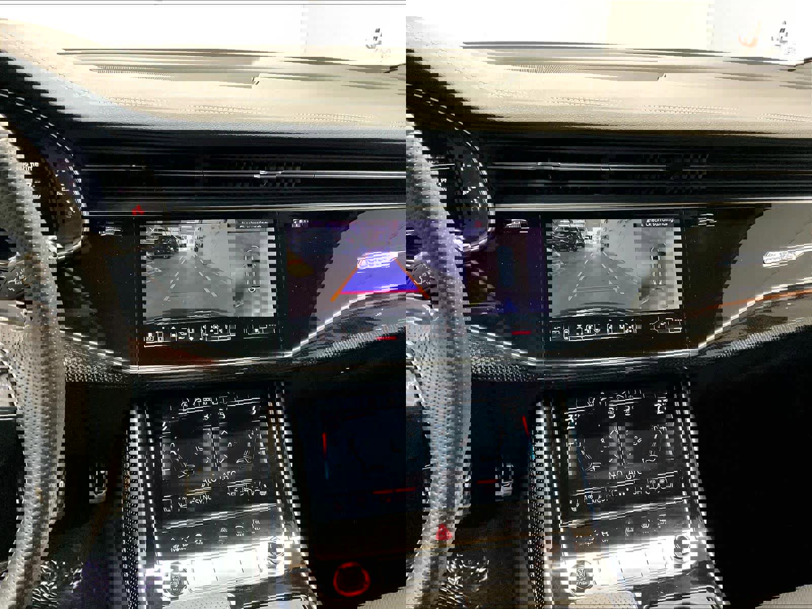 Used 2023 Audi SQ7 Premium Plus w/ Executive Package AWD/4WD image 21