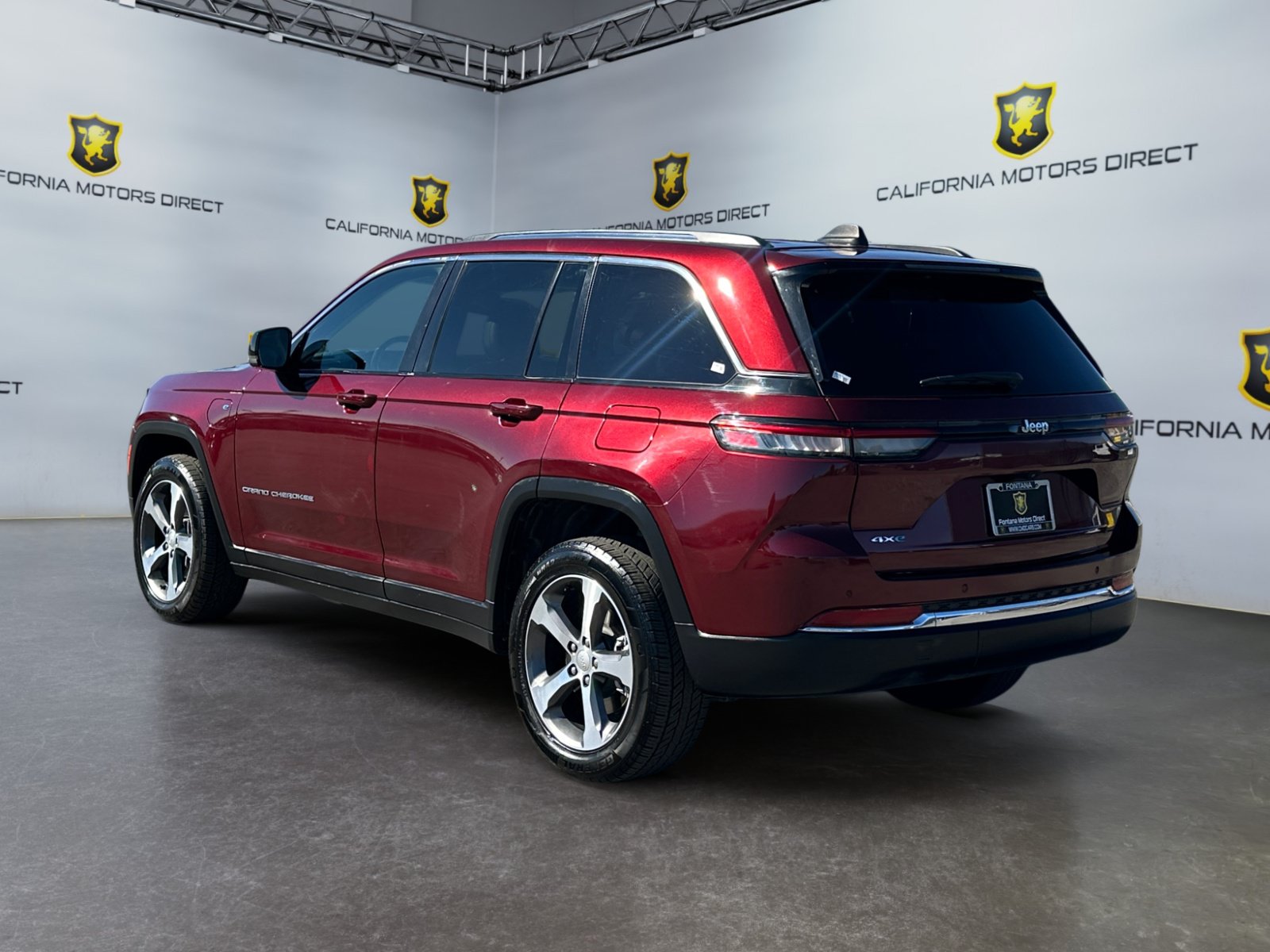 Used 2022 Jeep Grand Cherokee Limited 4xe AWD/4WD image 3