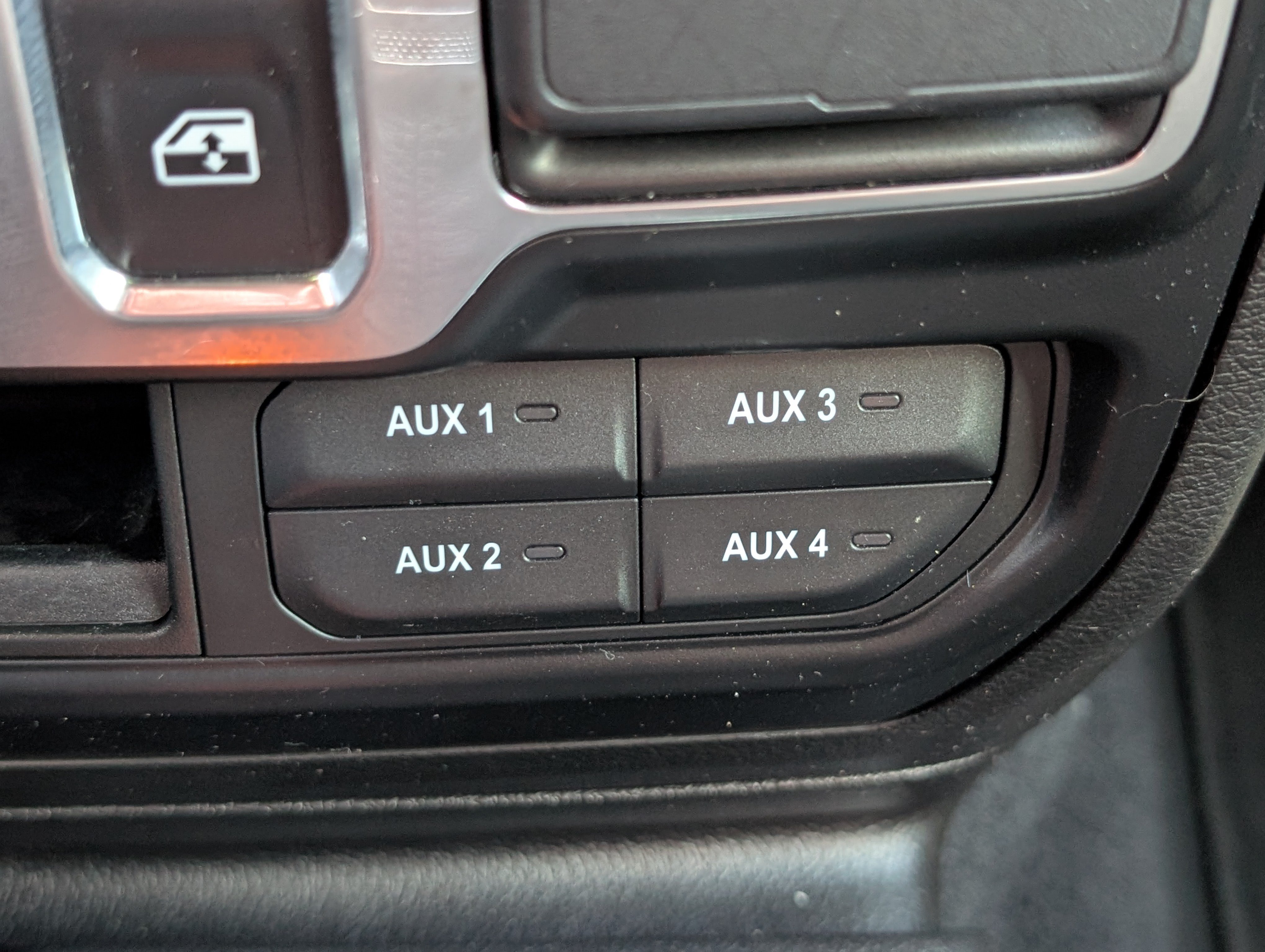 Used 2021 Jeep Wrangler Sport AWD/4WD image 18