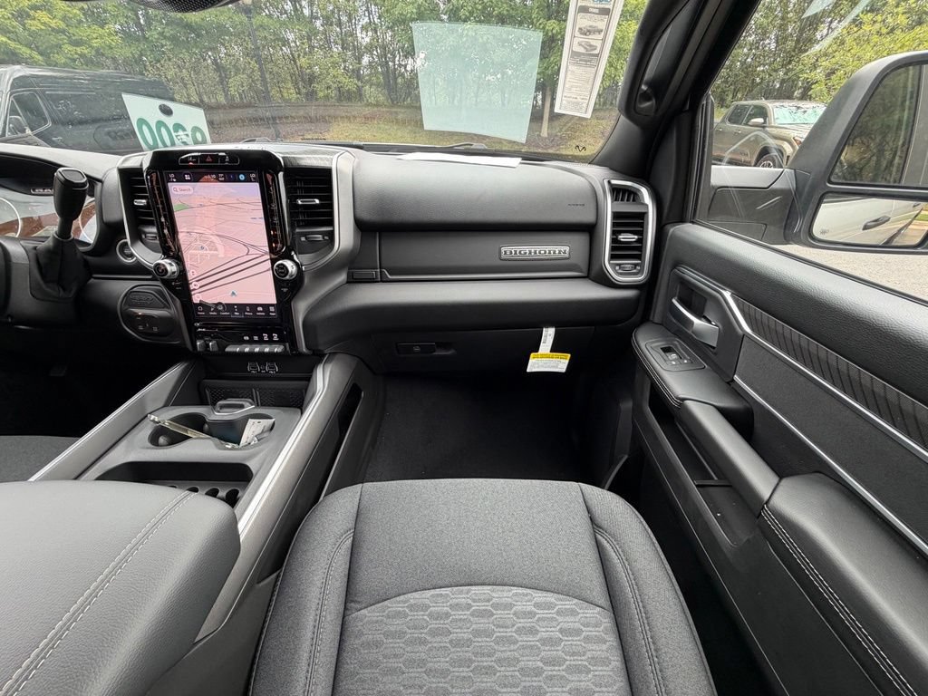 New 2026 RAM 2500 Big Horn AWD/4WD image 14