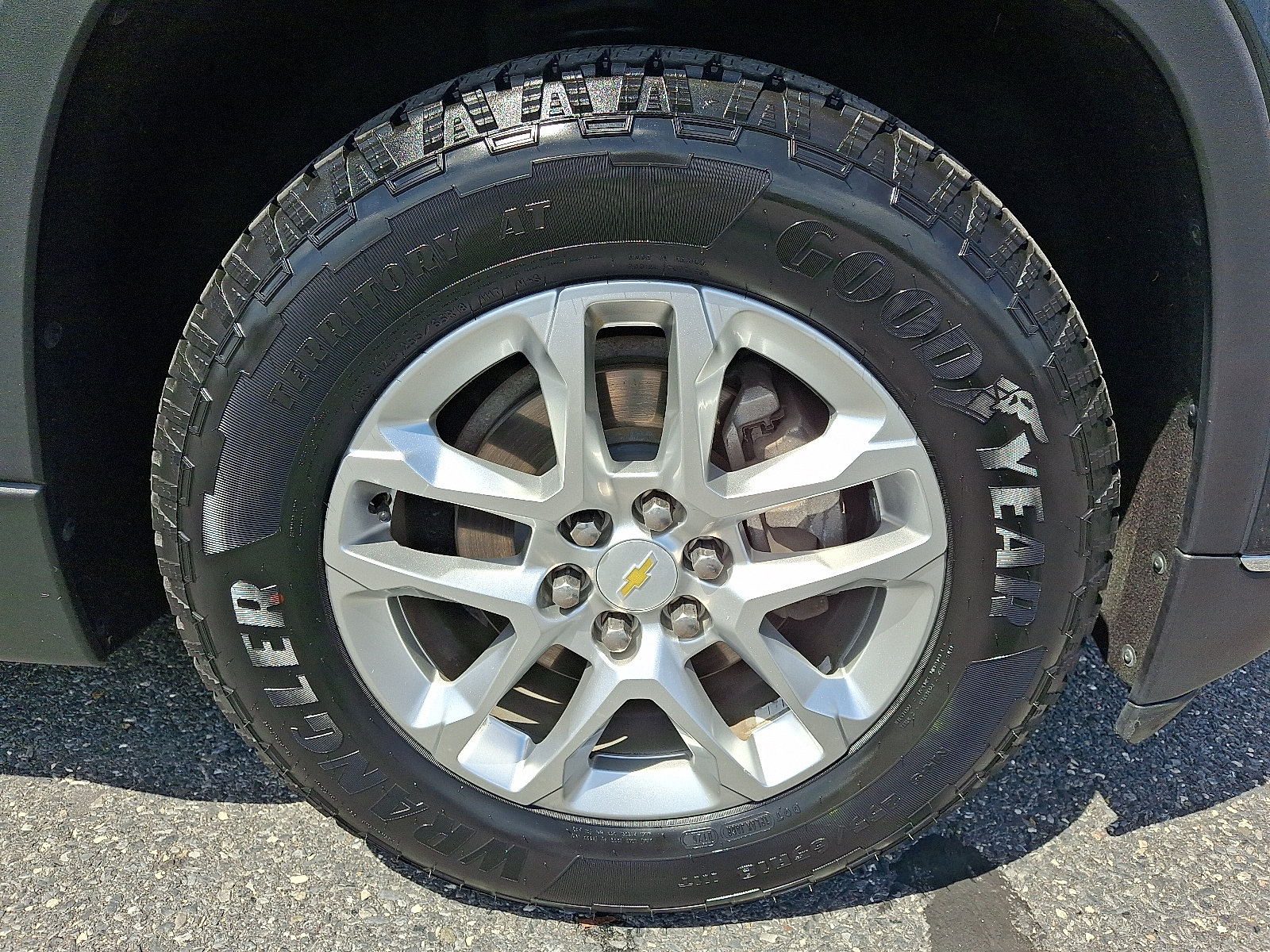 Certified 2019 Chevrolet Traverse LT AWD/4WD image 9