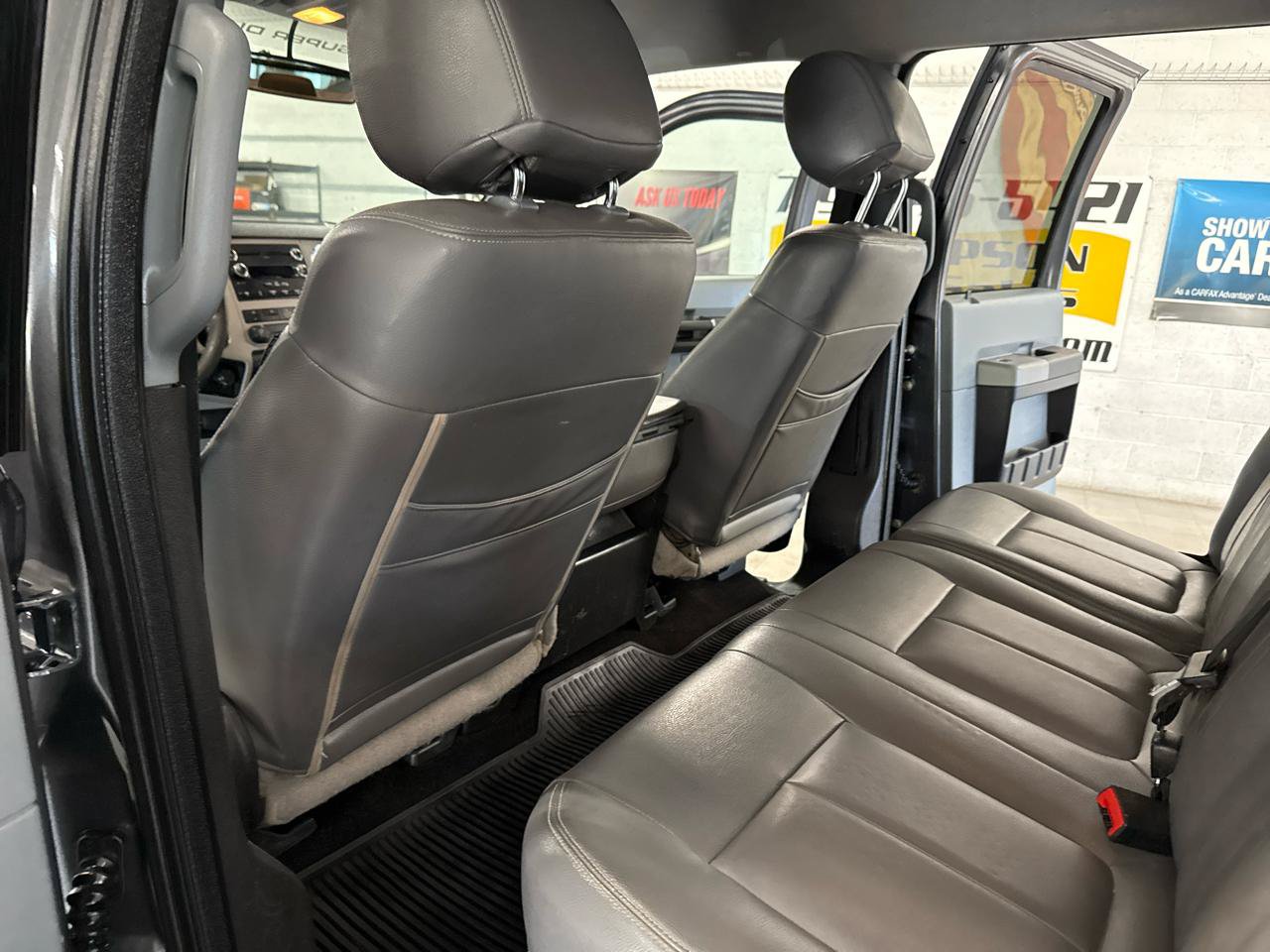 Used 2015 Ford F350 XLT w/ XLT Value Package AWD/4WD image 34