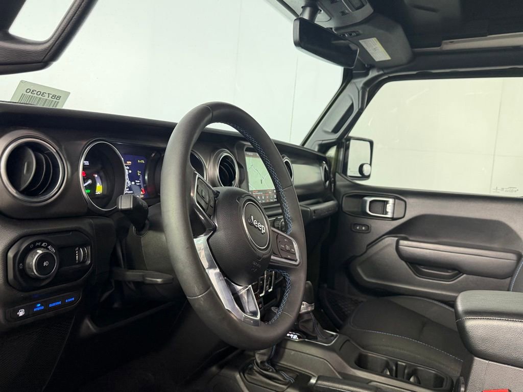 Used 2023 Jeep Wrangler Unlimited Rubicon 4xe image 21