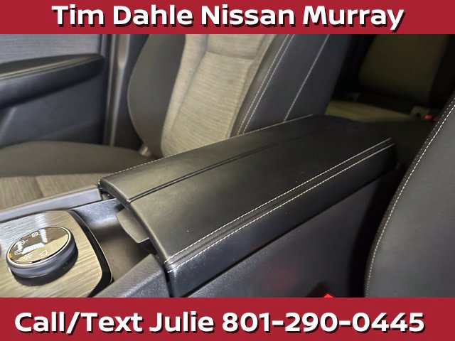 Used 2023 Nissan Rogue SV AWD/4WD image 31