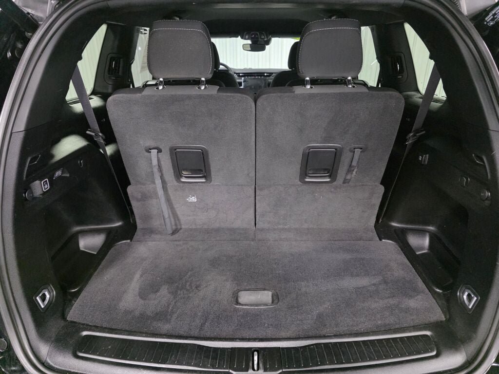 Used 2024 Jeep Grand Cherokee L Laredo w/ Luxury Tech Group I AWD/4WD image 12