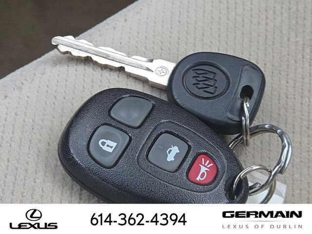 Used 2007 Buick Lucerne CX image 35