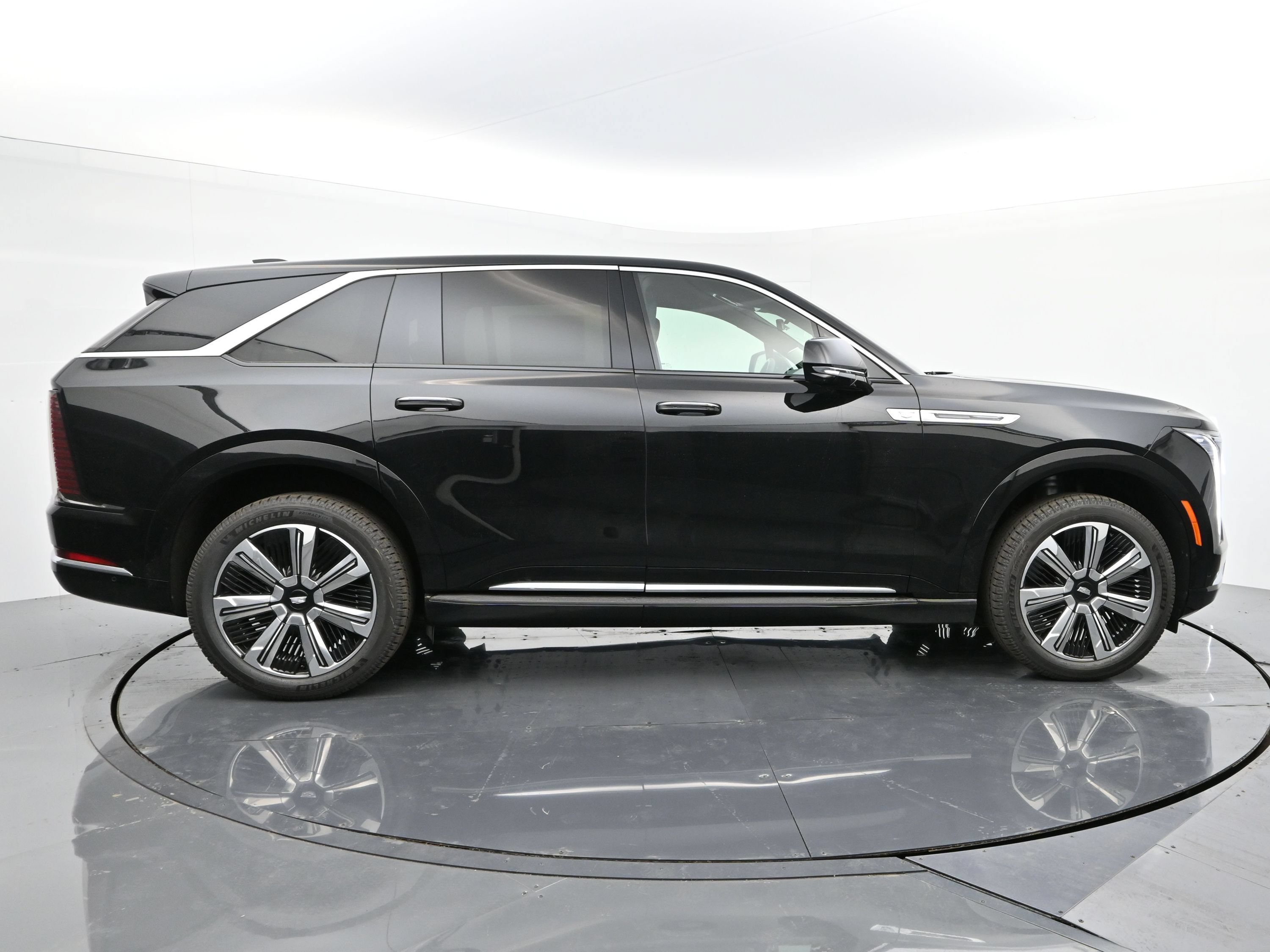 New 2025 Cadillac Escalade IQ Luxury 2 AWD/4WD image 6