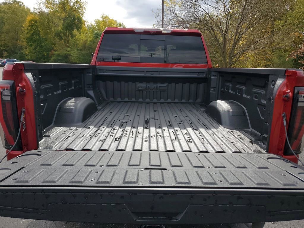 New 2026 GMC Sierra 2500 AT4 image 7