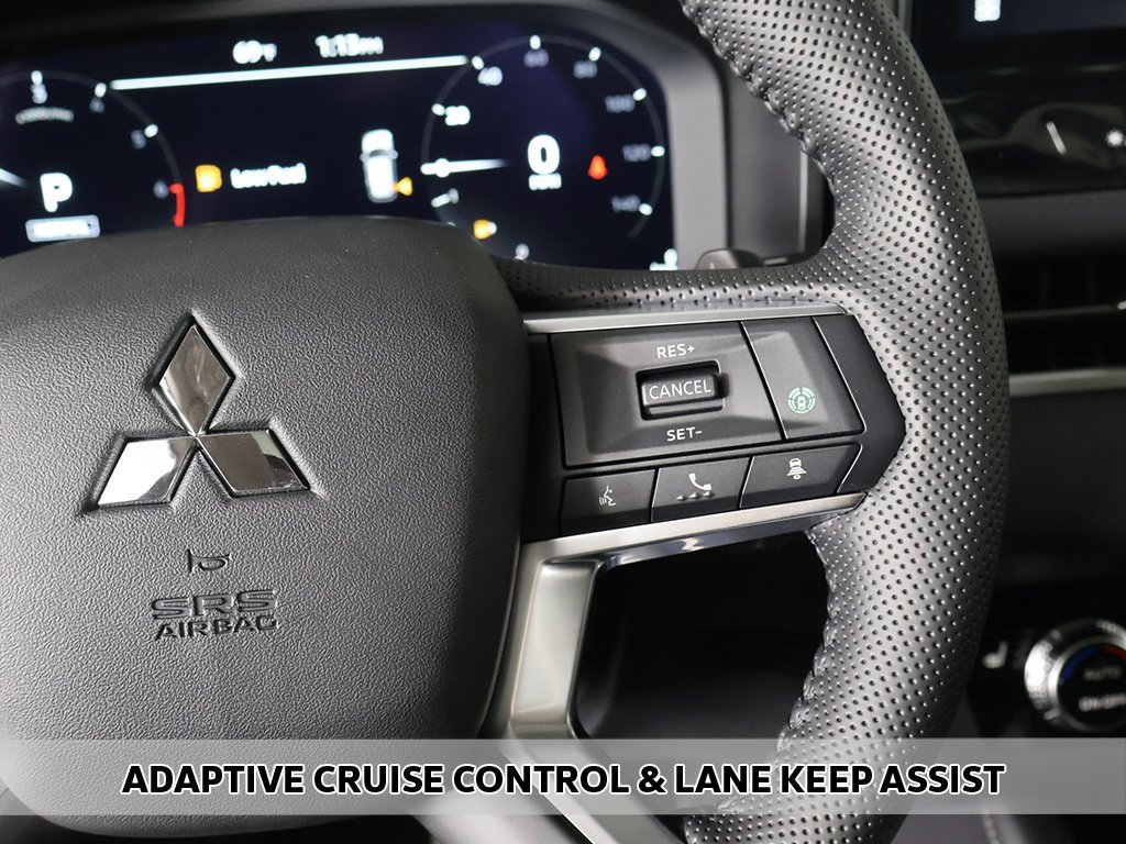 New 2025 Mitsubishi Outlander SE image 5