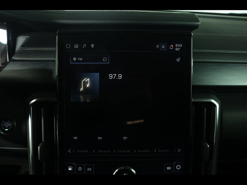 Used 2025 GMC Acadia Elevation image 26