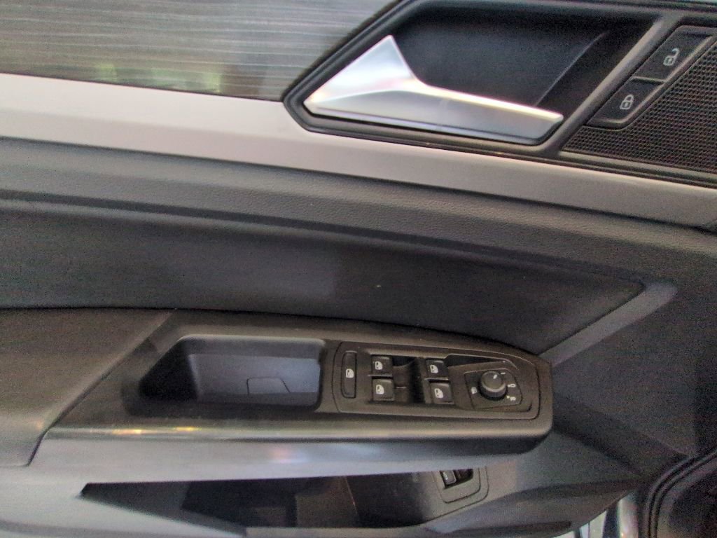 Used 2020 Volkswagen Atlas SEL AWD/4WD image 13