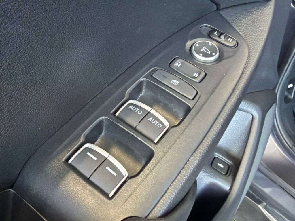 Used 2022 Honda Accord Touring image 19