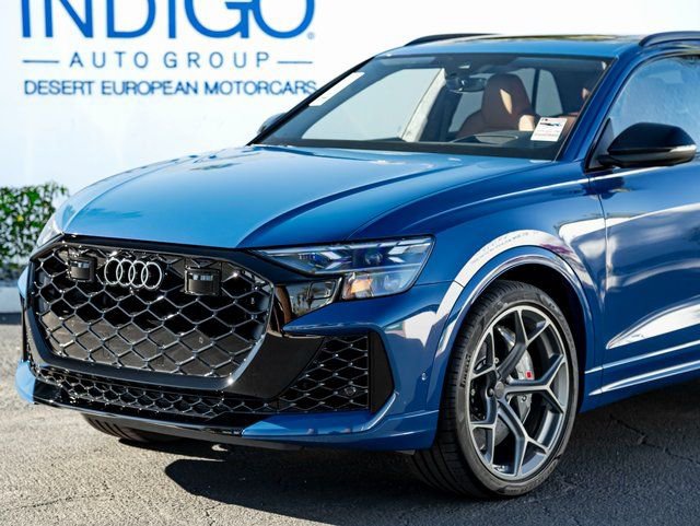 New 2026 Audi RS Q8 performance image 2