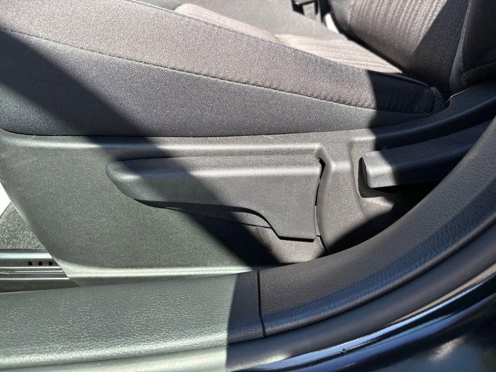 Used 2025 Nissan Altima 2.5 S image 13