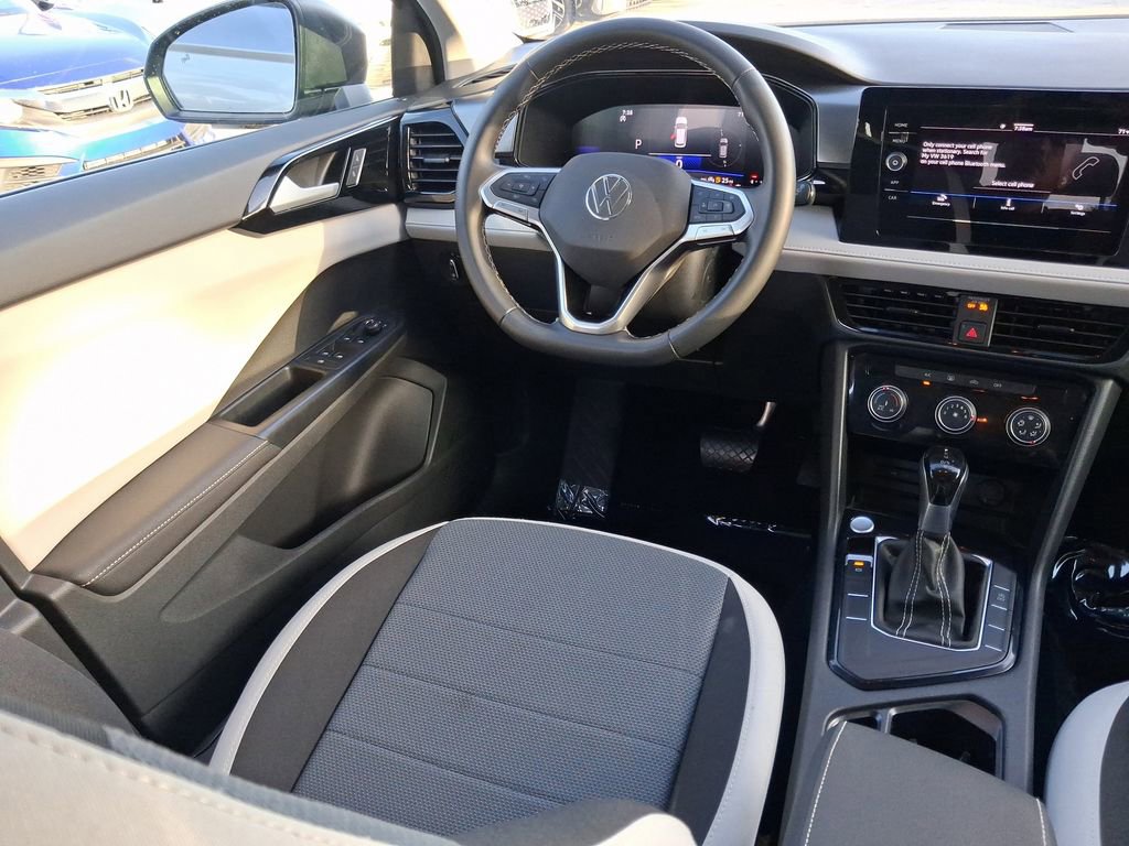 Used 2025 Volkswagen Taos S FWD image 10