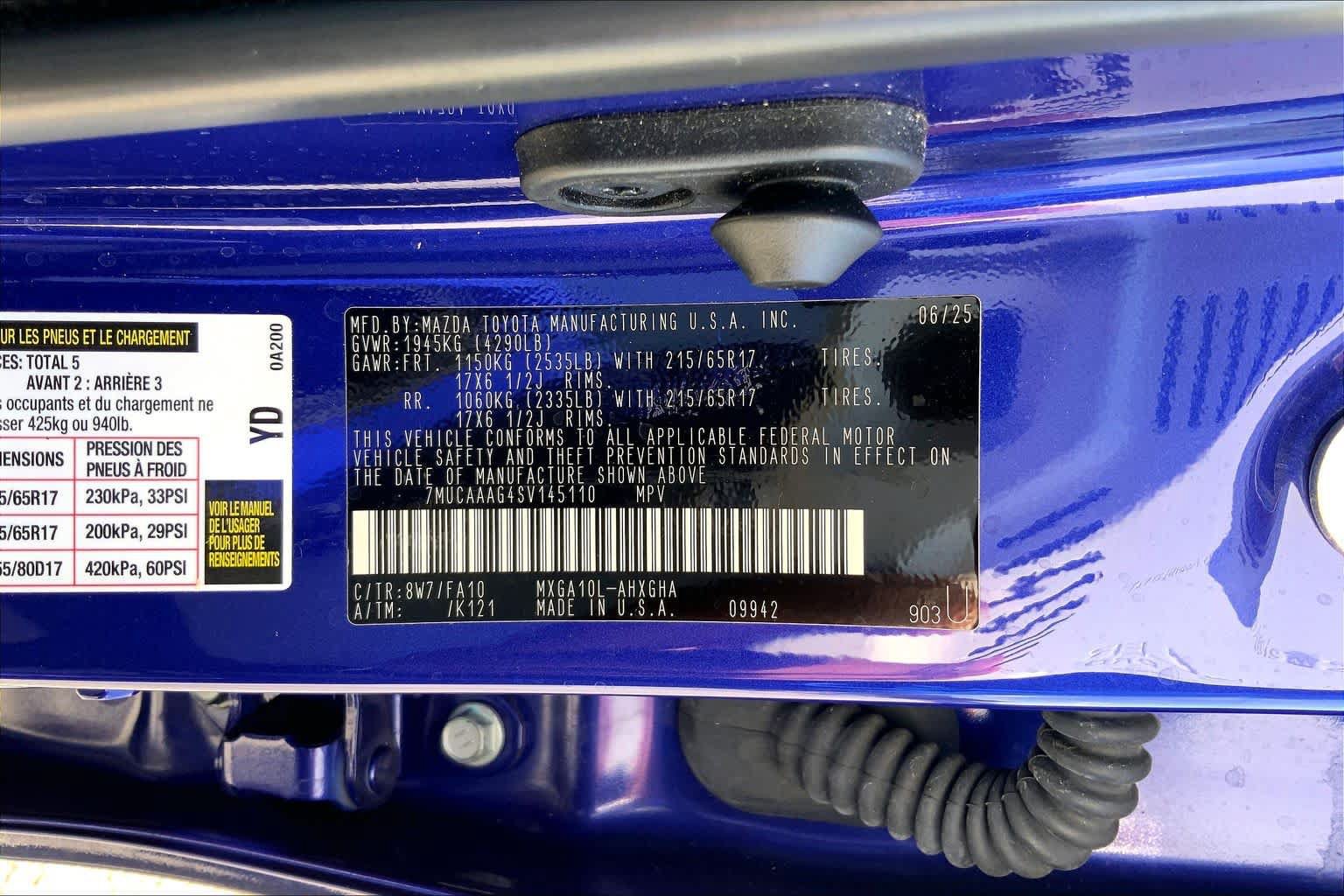 Certified 2025 Toyota Corolla Cross LE FWD image 36