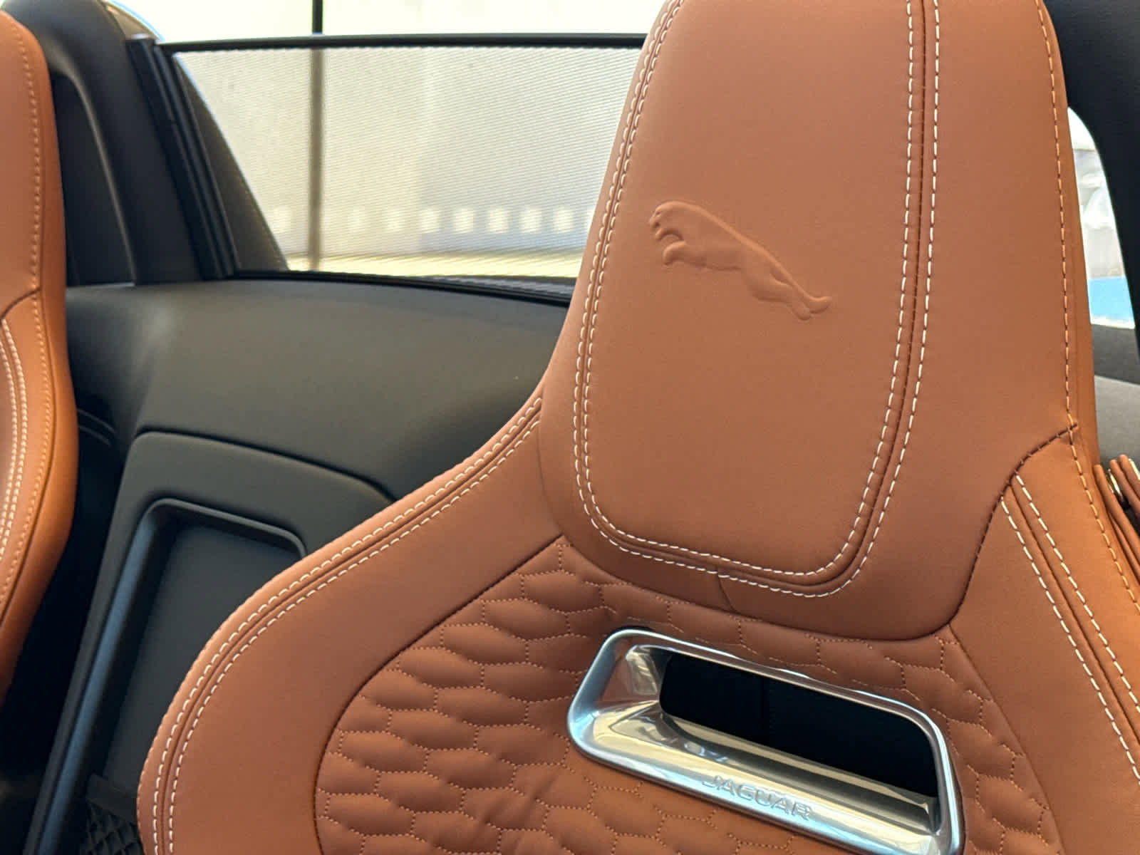 New 2024 Jaguar F-TYPE R image 13