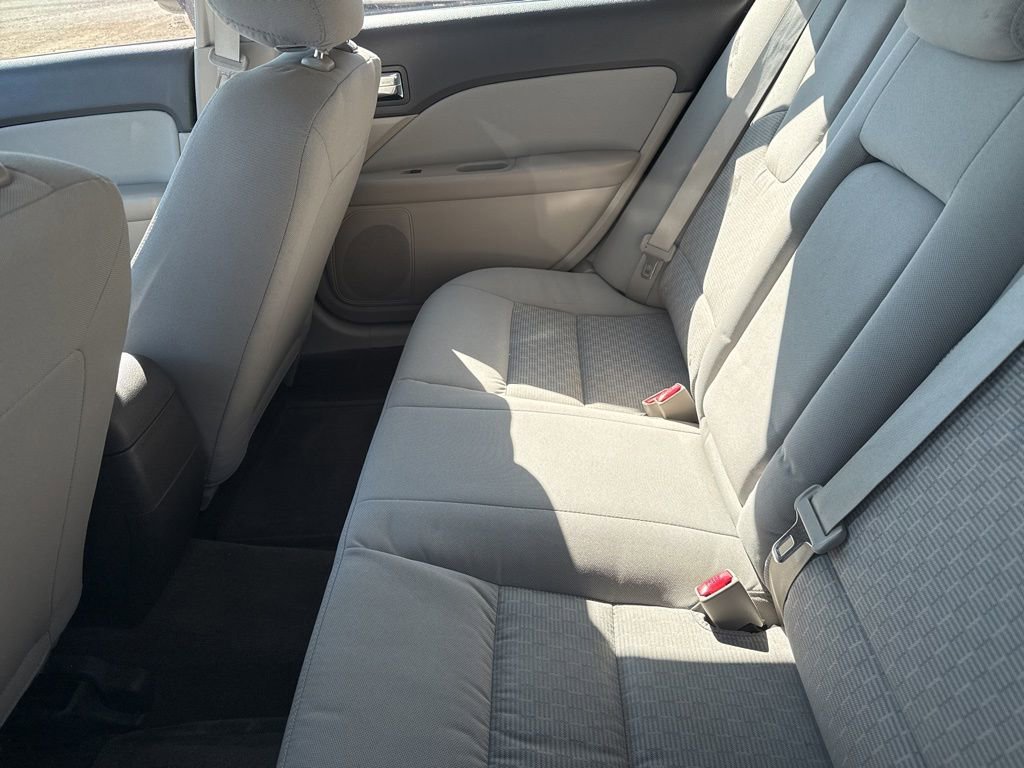 Used 2012 Ford Fusion S image 11