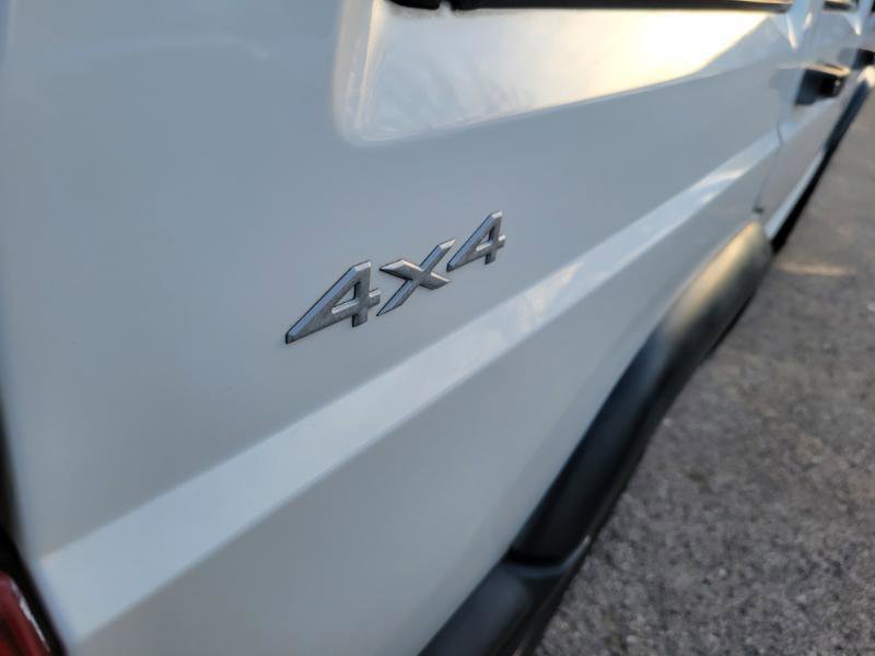 Used 2000 Jeep Cherokee SE image 10