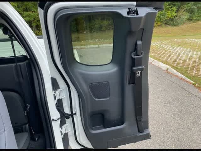 New 2026 Nissan Frontier S image 21