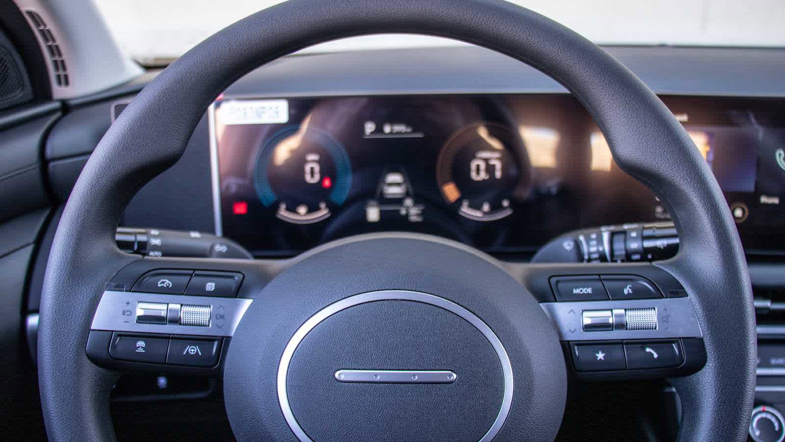 New 2026 Hyundai Tucson SE FWD image 13