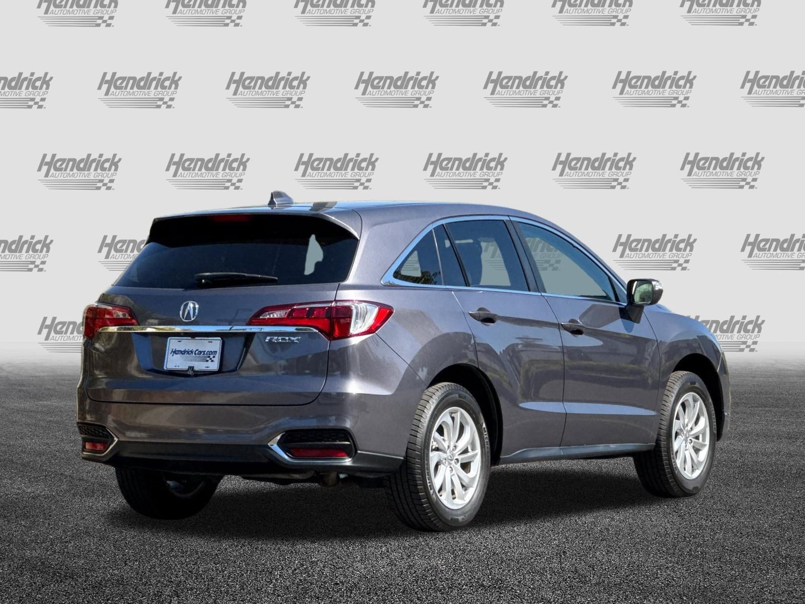 Used 2017 Acura RDX w/ Tech & AcuraWatch Plus Pack FWD image 5
