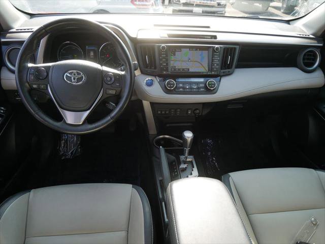 Certified 2018 Toyota RAV4 Limited w/ Advanced Technology Package image 13