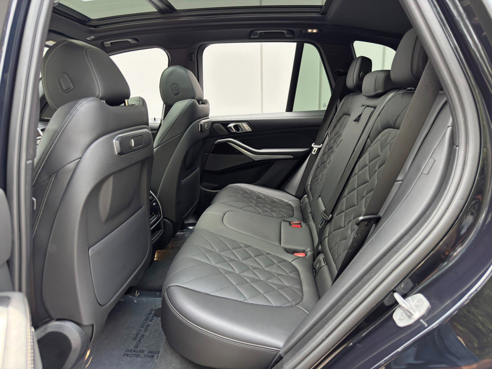 Used 2024 BMW X5 sDrive40i w/ M Sport Package RWD image 47