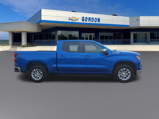 Used 2023 Chevrolet Silverado 1500 LT AWD/4WD image 7