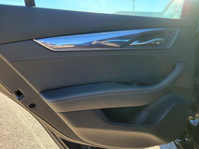 Used 2020 Cadillac CT5 Luxury w/ Cold Weather Package AWD/4WD image 8