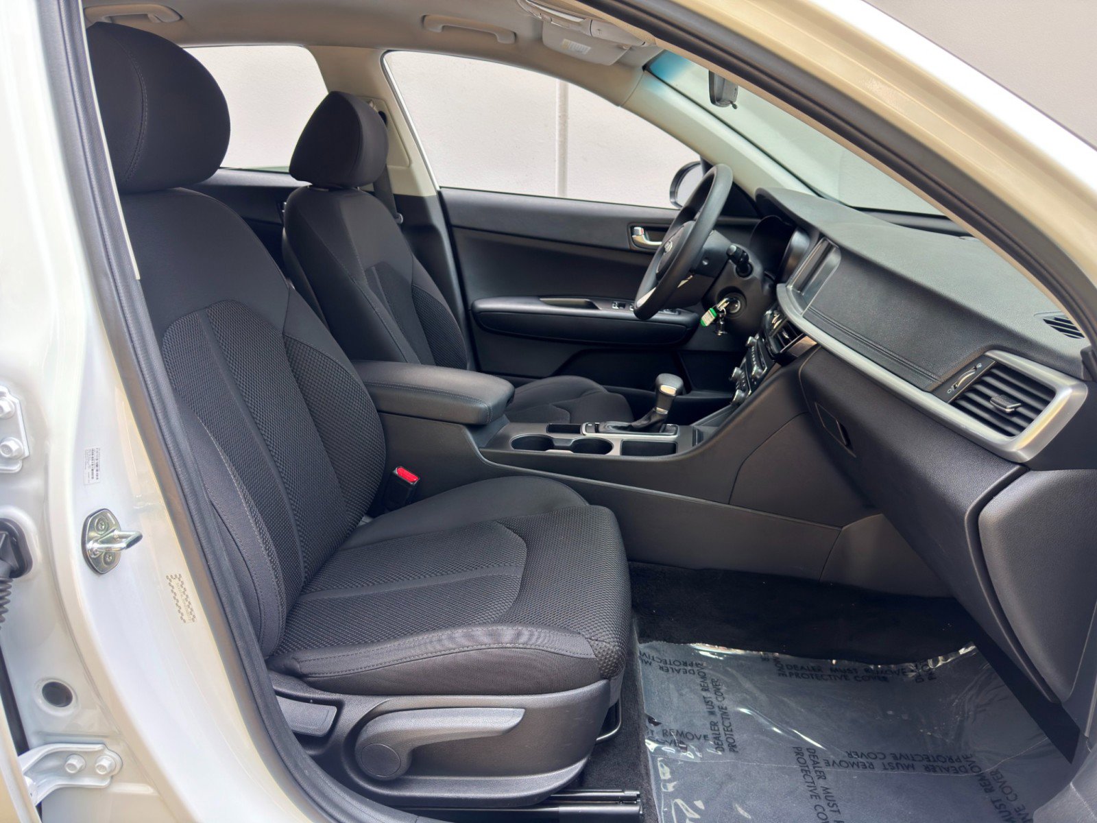 Used 2019 Kia Optima LX FWD image 14
