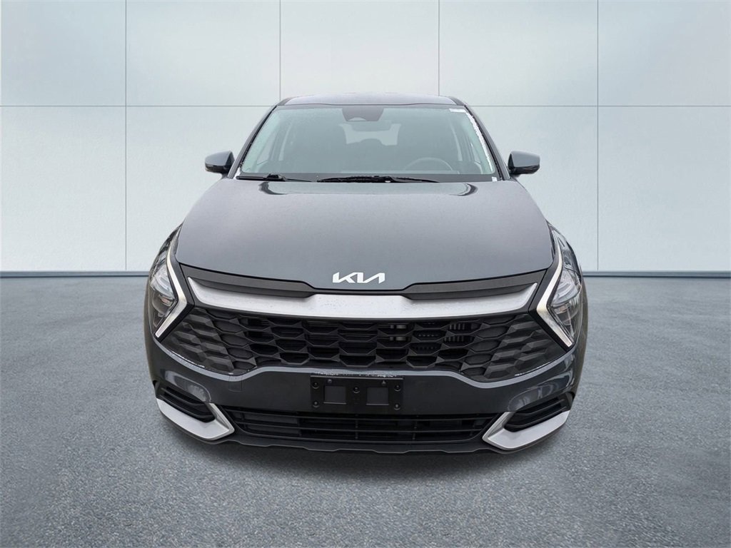 Used 2023 Kia Sportage LX image 8