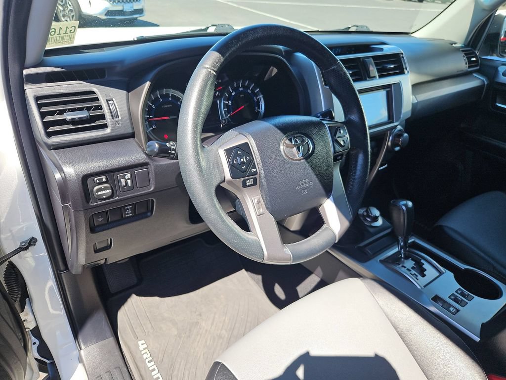Used 2015 Toyota 4Runner SR5 Premium AWD/4WD image 13