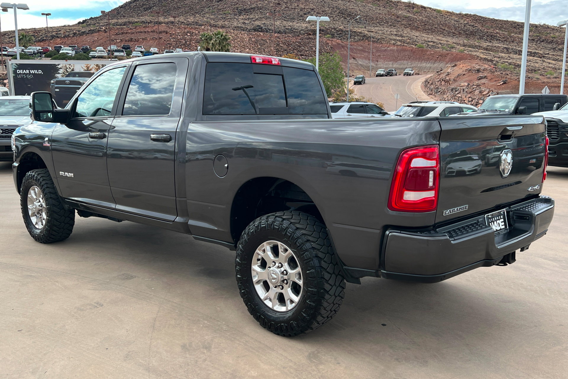 Used 2024 RAM 2500 Laramie w/ Safety Group AWD/4WD image 3