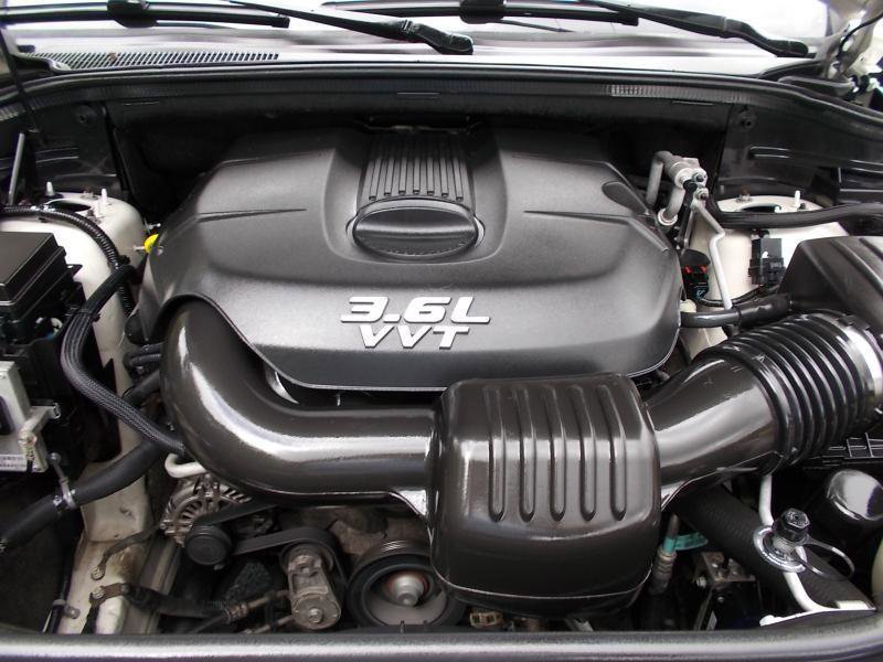 Used 2012 Jeep Grand Cherokee Laredo w/ Laredo E Group image 20