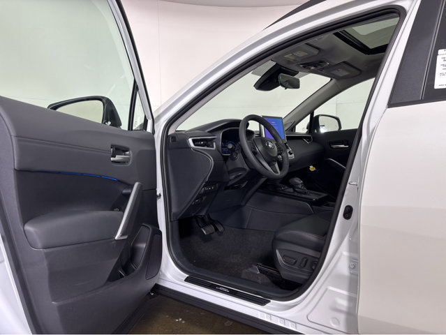 New 2026 Toyota Corolla Cross XLE image 3