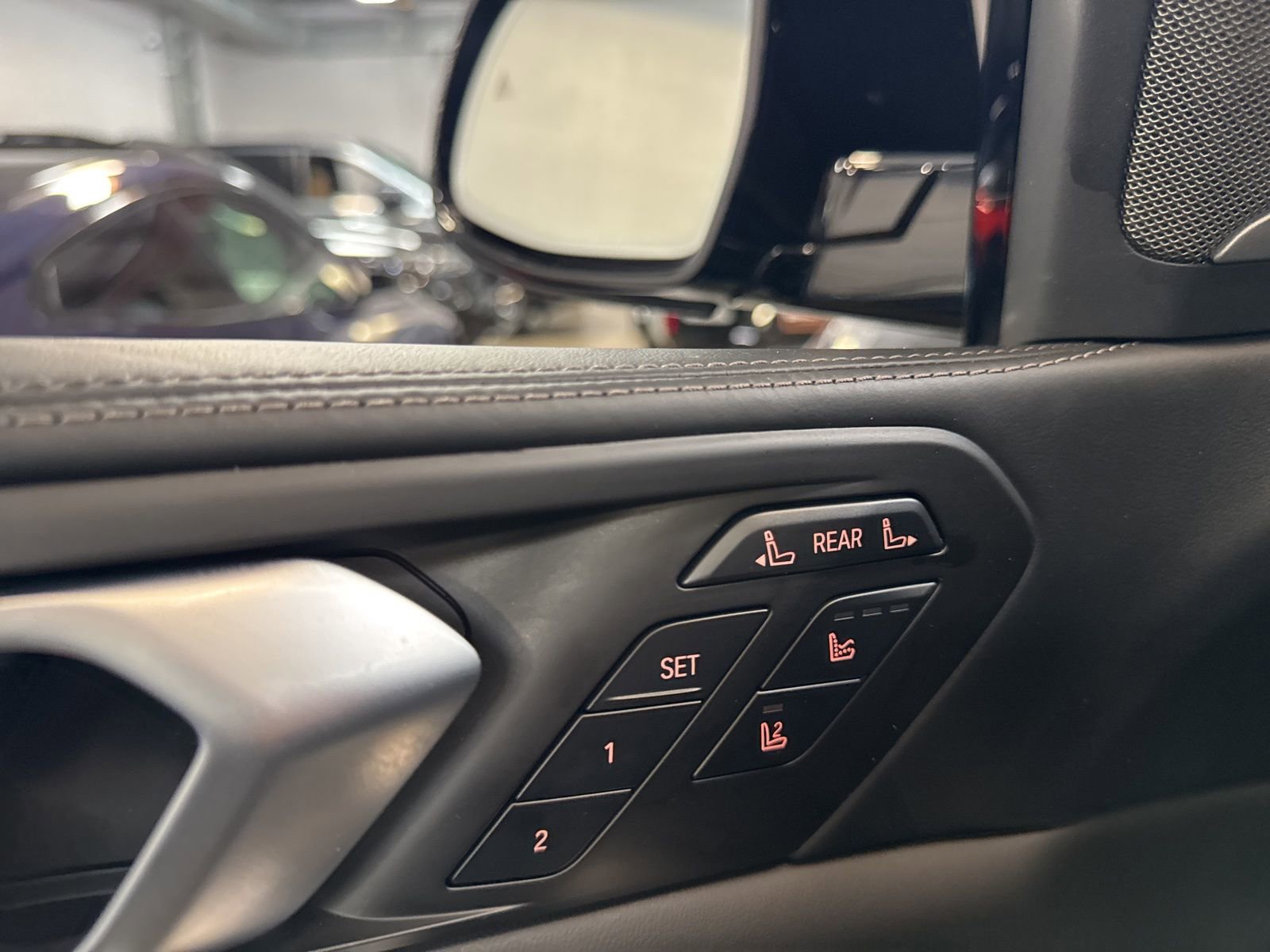Used 2023 BMW X7 M60i w/ Executive Package image 17
