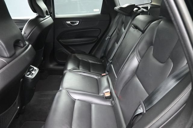 Used 2023 Volvo XC60 B5 Ultimate AWD/4WD image 19