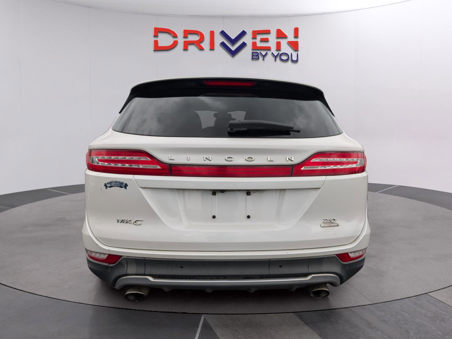 Used 2015 Lincoln MKC FWD w/ Equipment Group 102A Reserve image 4