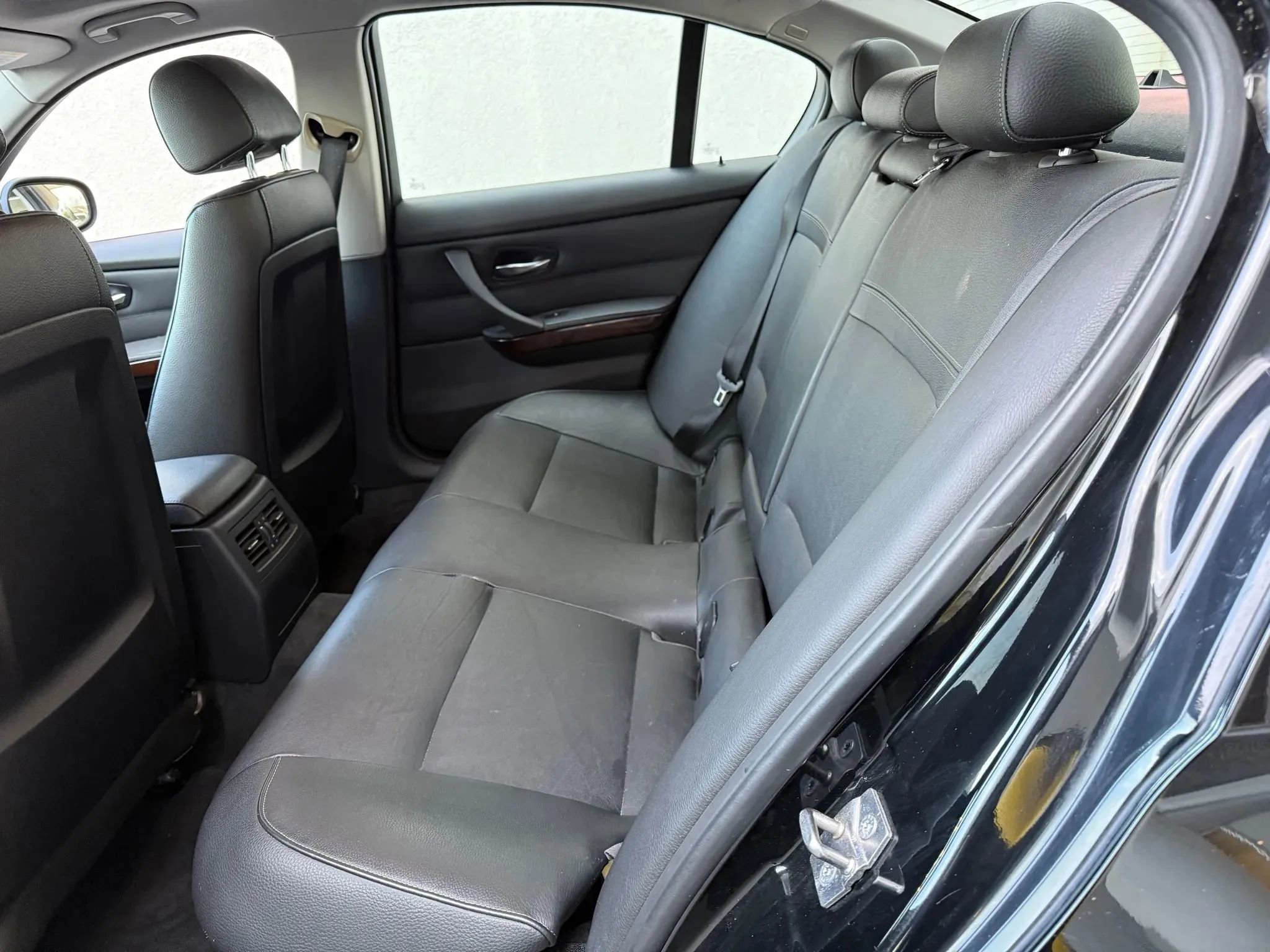 Used 2011 BMW 328i xDrive Sedan image 21