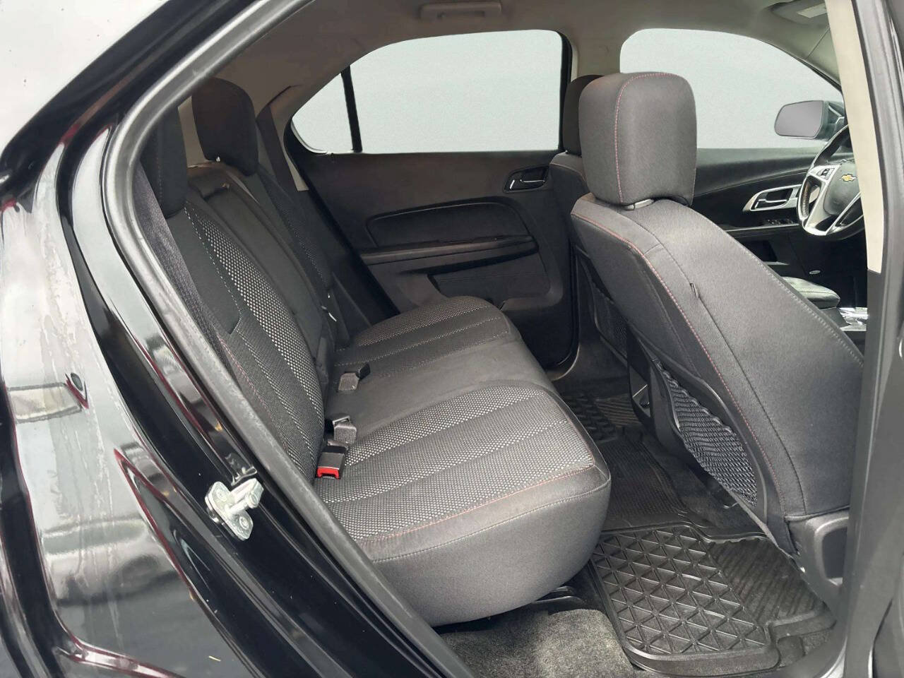 Used 2017 Chevrolet Equinox LT w/ Convenience Package FWD image 19