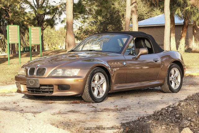 Used 2000 BMW Z3 2.5i image 16