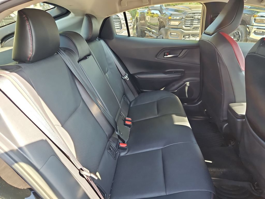 Used 2024 Toyota Prius Prime FWD image 15