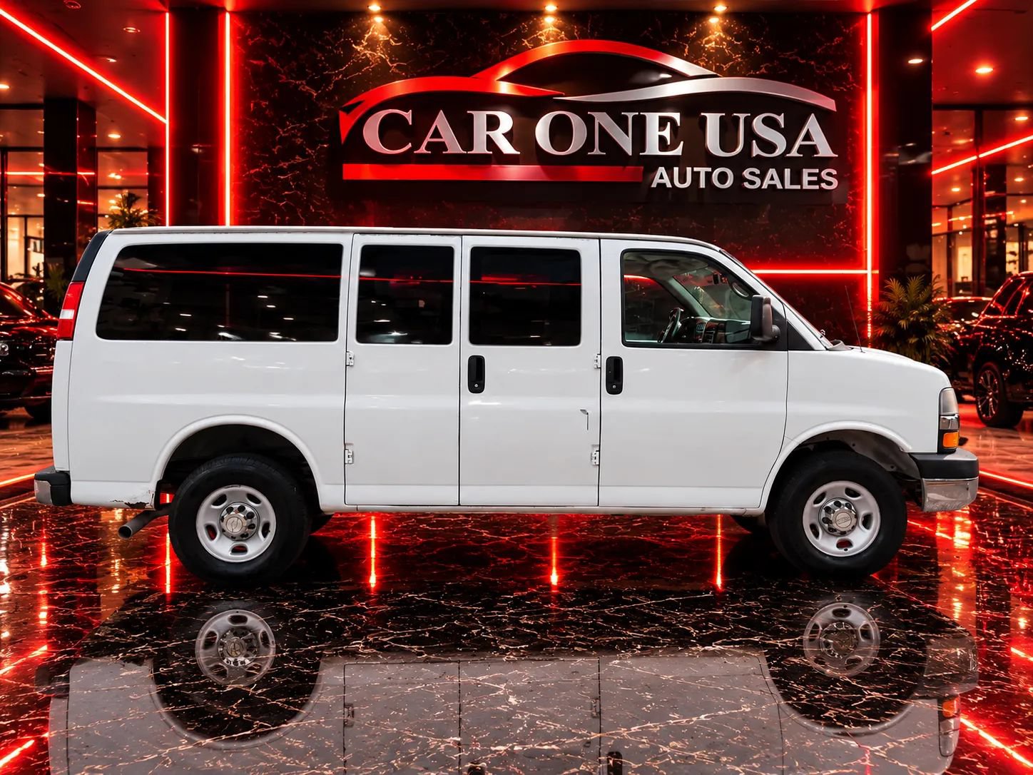 Used 2015 Chevrolet Express 2500 LT w/ LT Preferred Equipment Group RWD image 2
