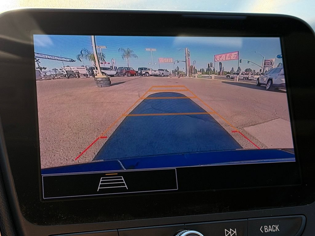 Used 2025 Chevrolet Malibu RS FWD image 30