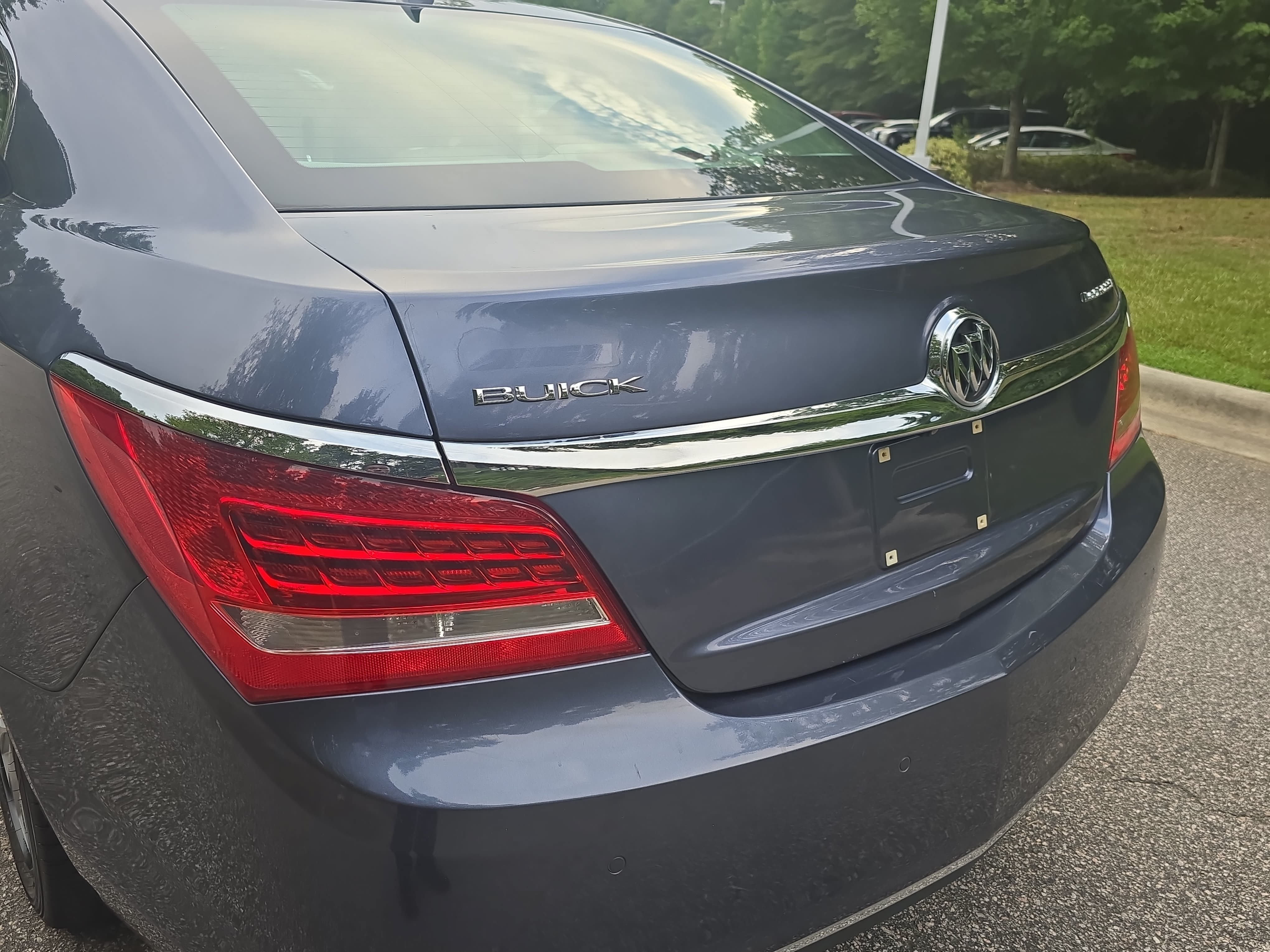 Used 2014 Buick LaCrosse Leather FWD image 32