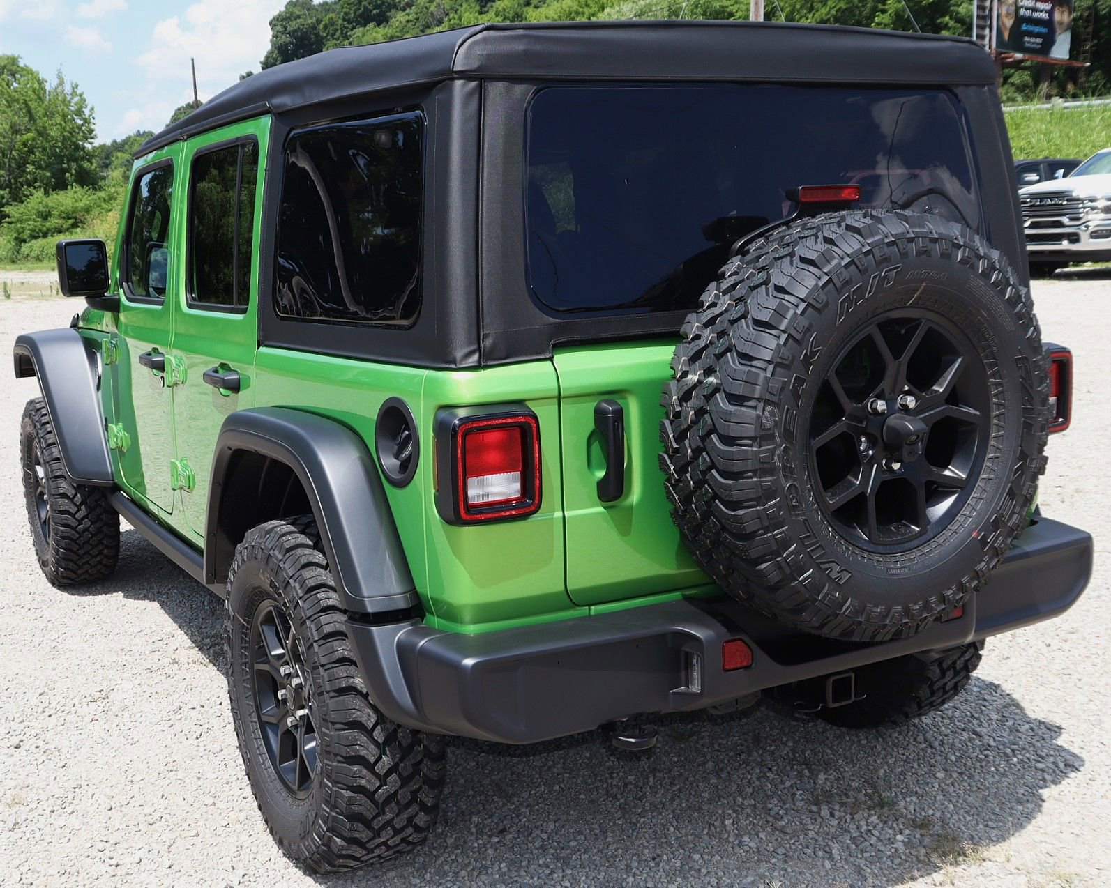 New 2025 Jeep Wrangler Unlimited Sport image 7