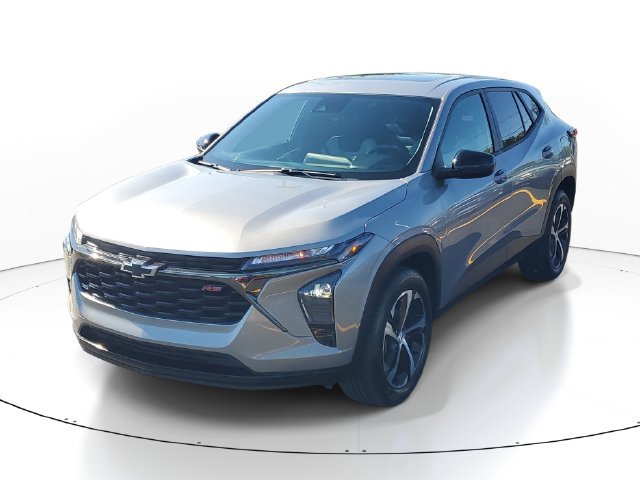 Certified 2024 Chevrolet Trax RS w/ Sunroof Package FWD image 2
